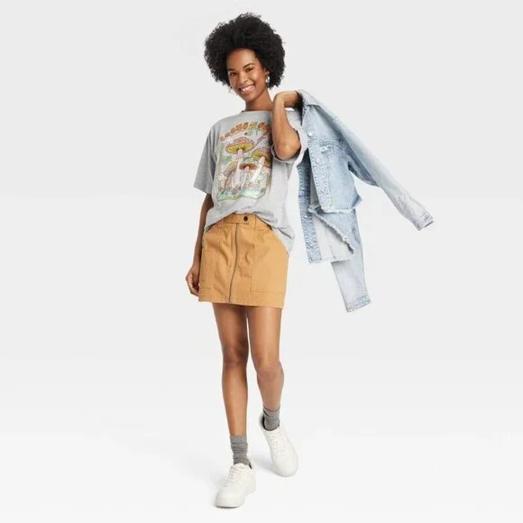 Medium - Womens Focus on the Good Oversized Short Sleeve T-Shirt - Gray - Picture 4 of 6